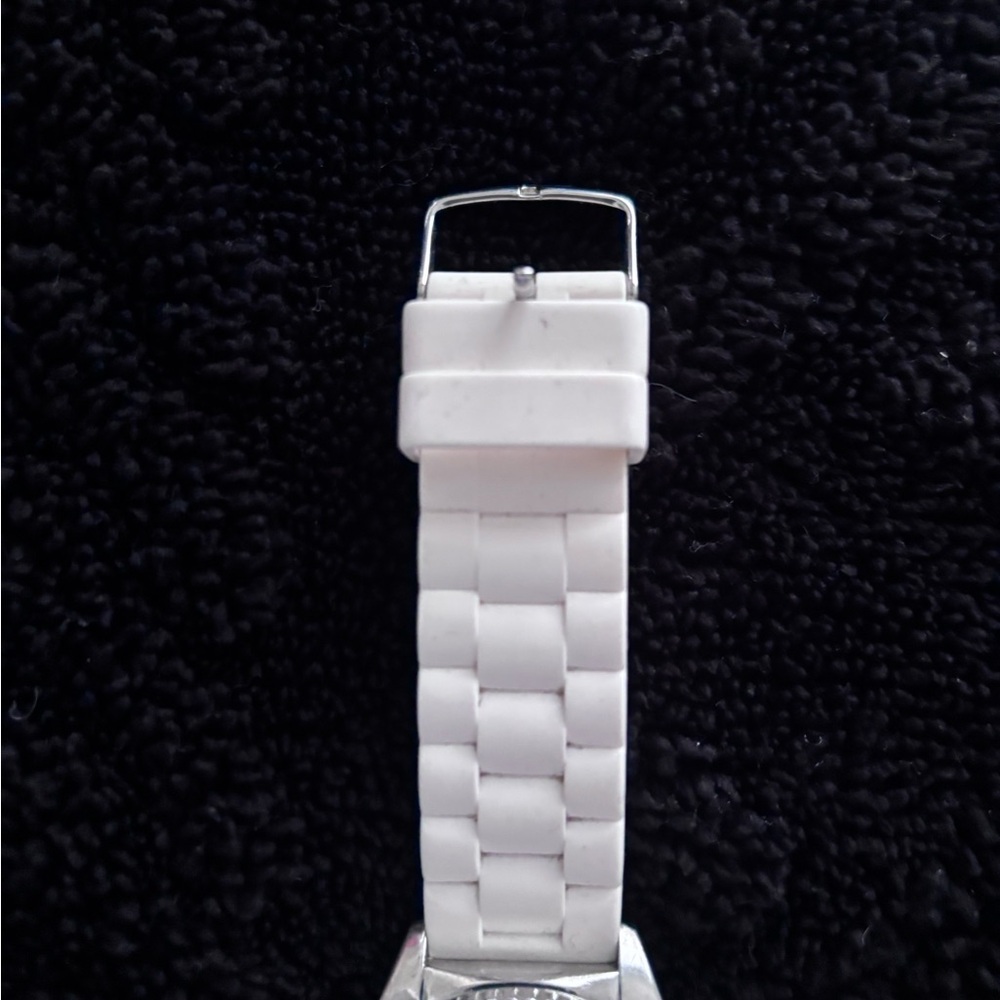 Coach Womens white Watch - Picture 4 of 6